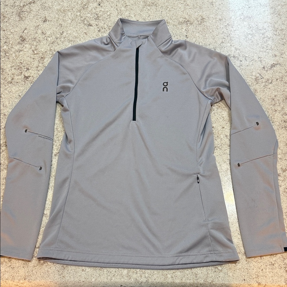 On Running Light Gray Climate Pullover
